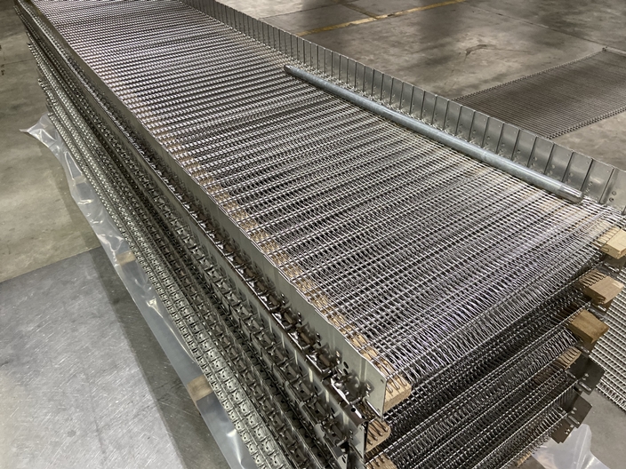 關西冷凍網(wǎng)帶在使用時要注意的幾點