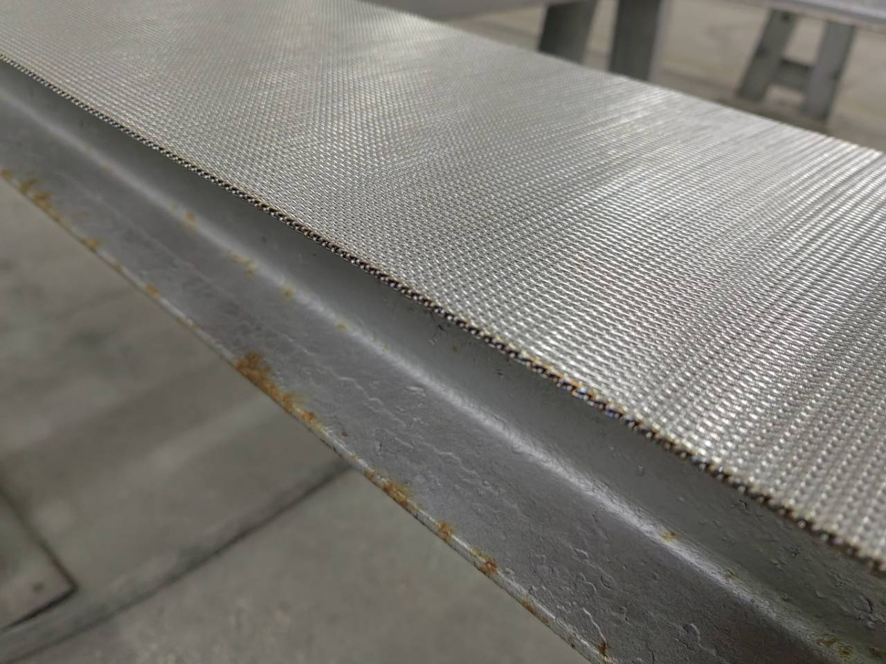 人字形網帶邊緣不開裂，焊接要點有哪些？