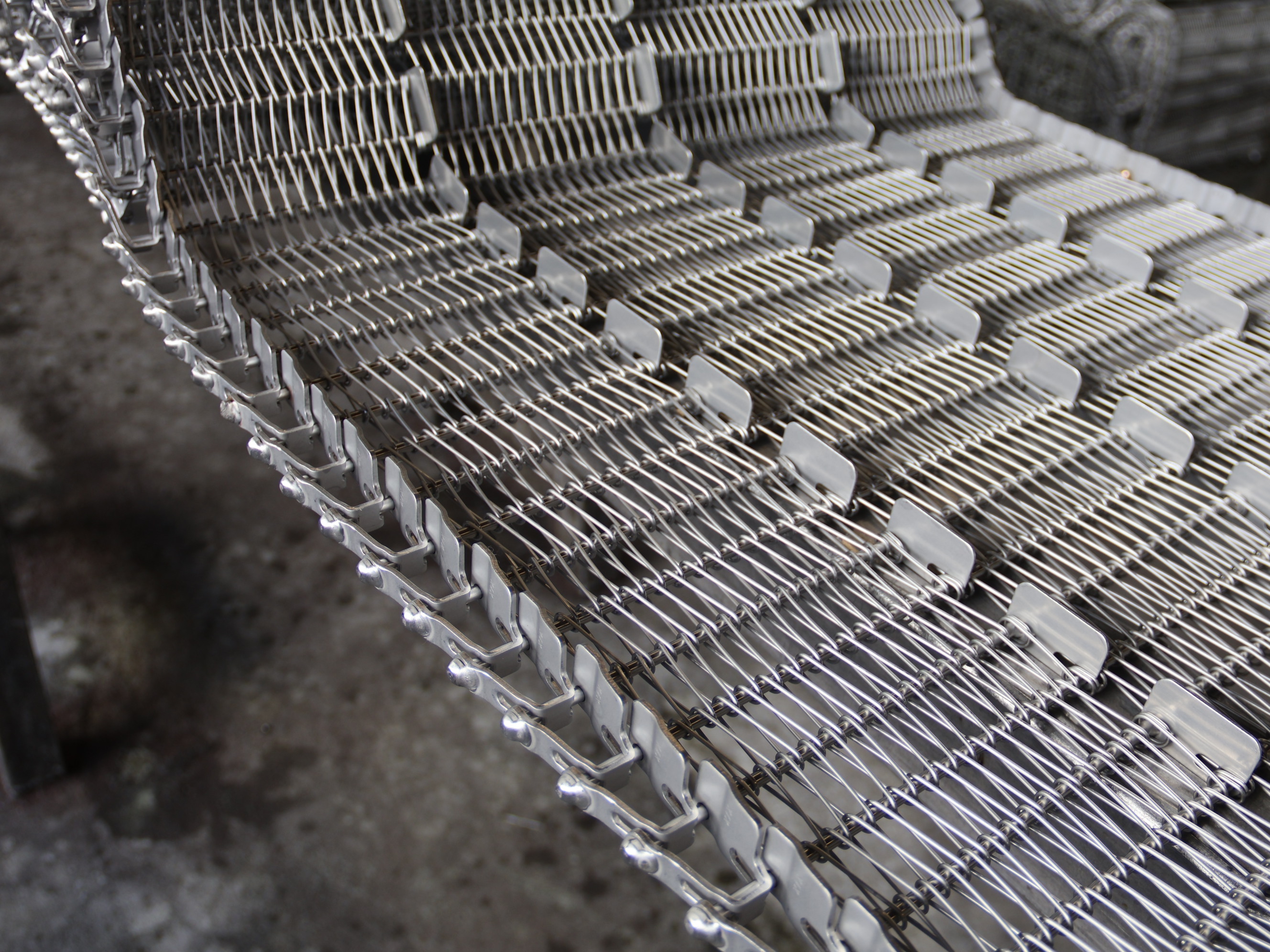 4排區分的螺旋塔金屬網帶